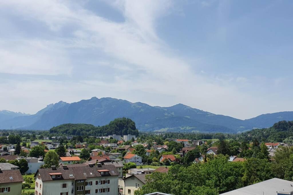 Bird'S Eye View 75 - 8Th Floor 3Br Apt. 100M2 Götzis Buitenkant foto