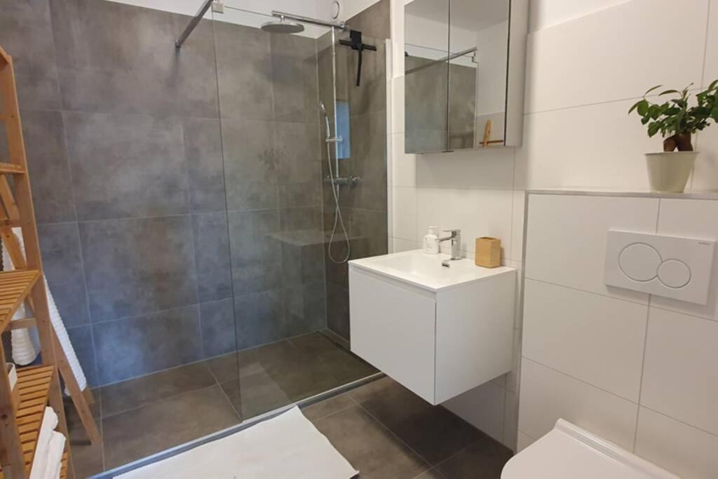 Bird'S Eye View 75 - 8Th Floor 3Br Apt. 100M2 Götzis Buitenkant foto